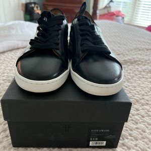 Frye Alexis Low Lace Sneakers